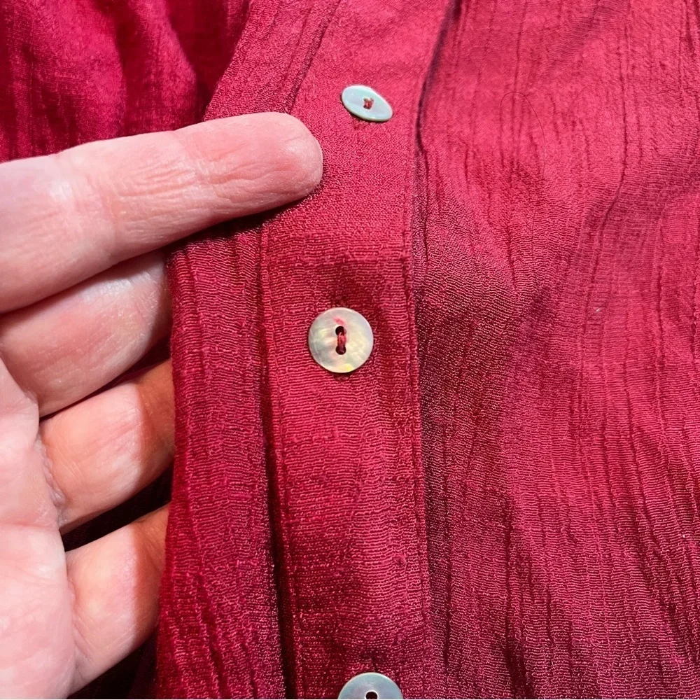 Zac & Rachel Gauzy Red Button Up Roll Tab Sleeves Women's 2X - Picture 6 of 8